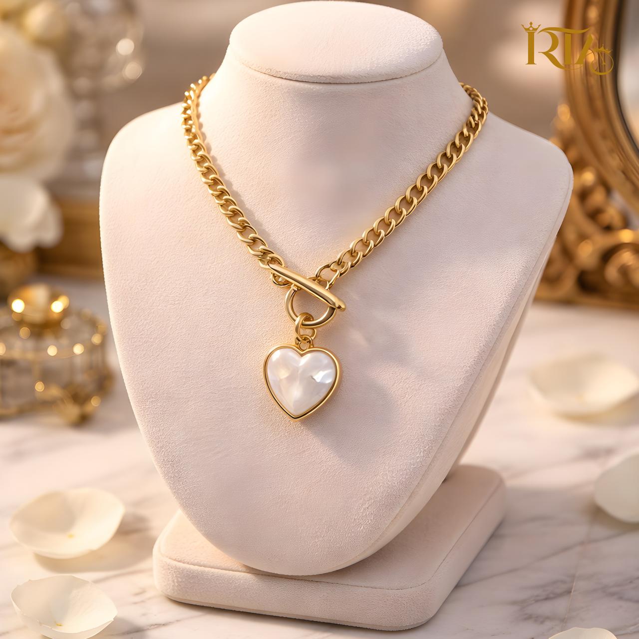 Aurelia heart