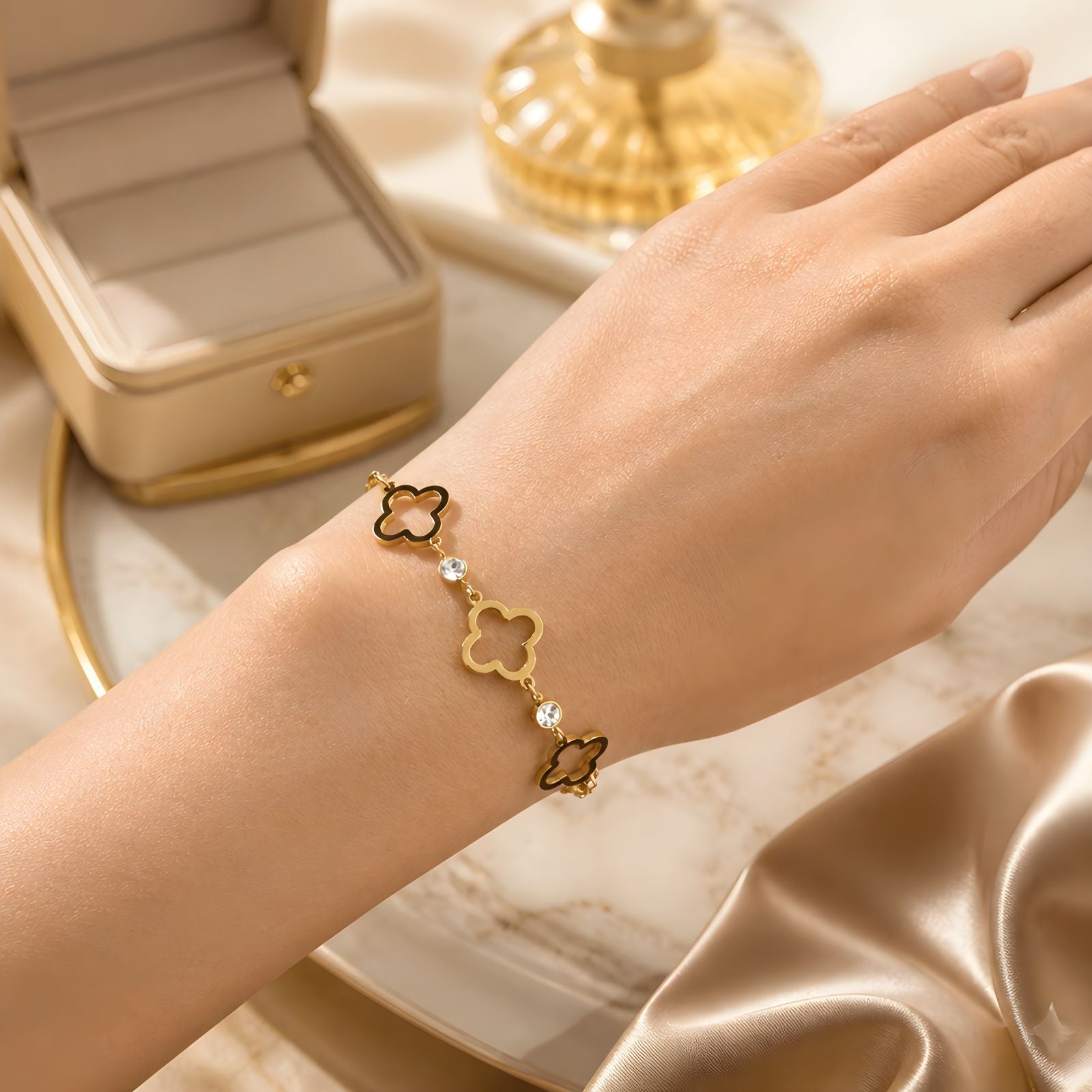 Crystal Clover Bracelet