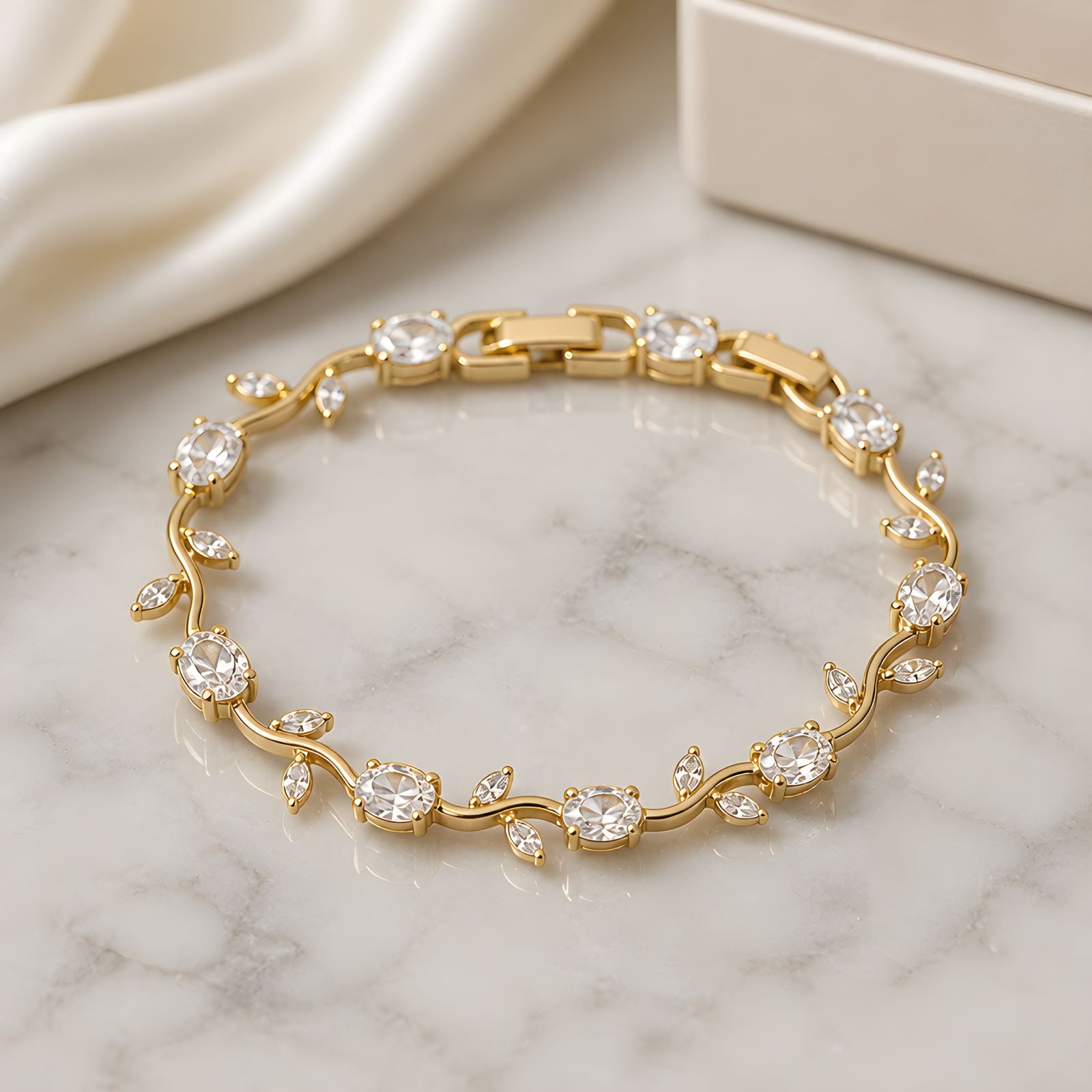 Crystal Vine Bracelet (Gold)