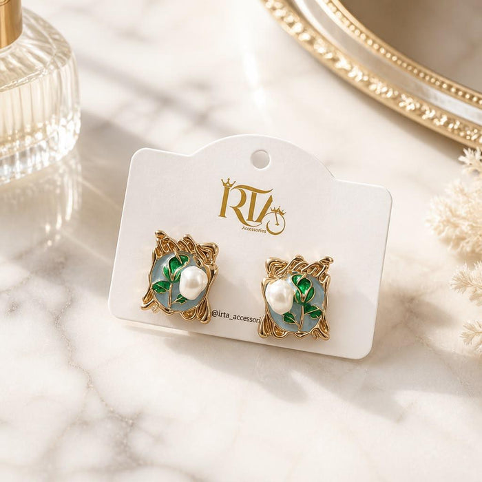 Elegant Floral Pearl Stud Earrings