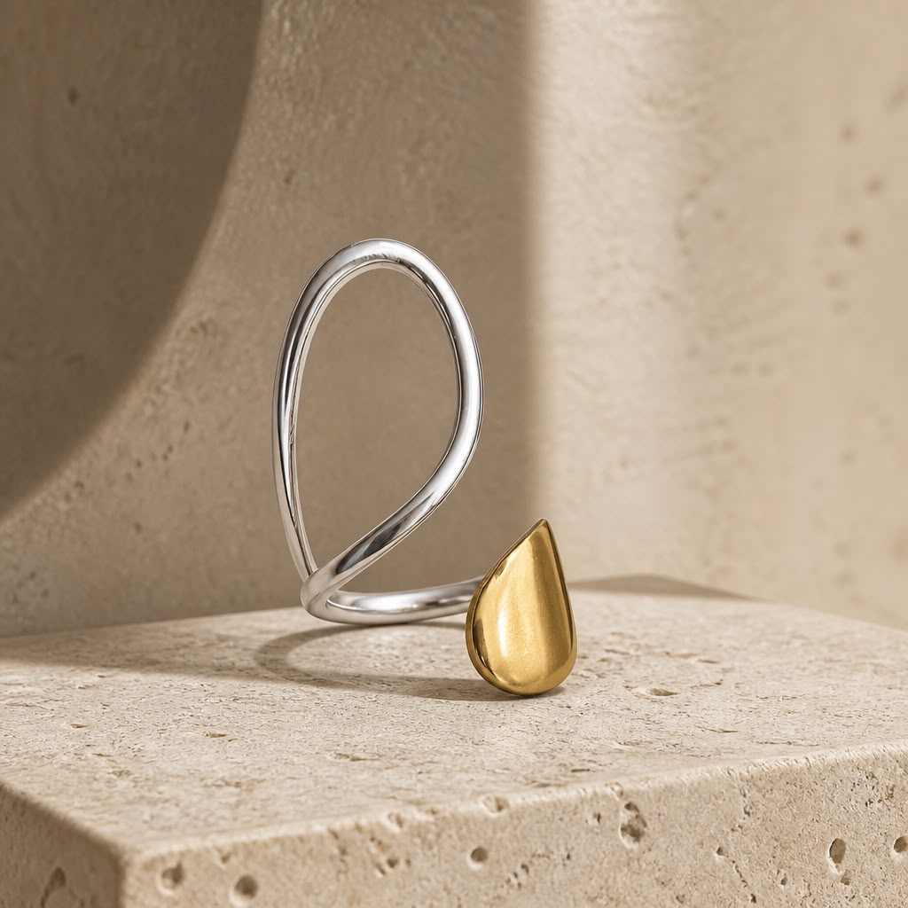 Golden Teardrop Twist Open Ring