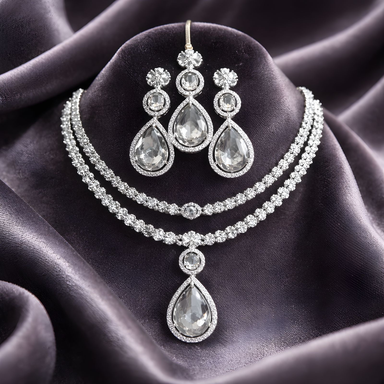 Royal Elegance Necklace Set